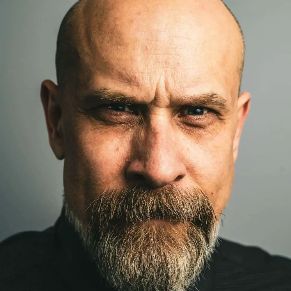 Featured image of post Medium Beard Styles For Bald Men - Male pattern baldness is caused by different factors from genes and hormones to stress and health problems.